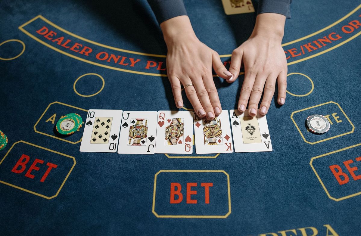 Classic Poker Live Casino